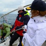 Kurs sternika motorowodnego na Mazurach – poradnik praktyczny